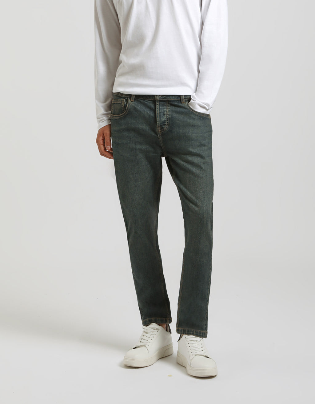 Jeans regular fit lavaggio scuro